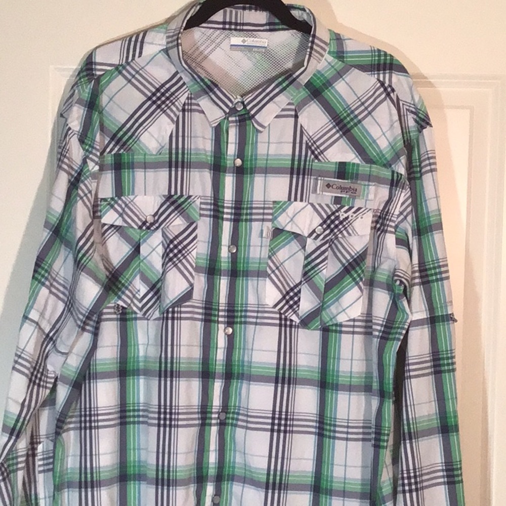 Columbia Omni-shade long sleeve snapdown shirt. - XXL